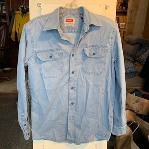 S/P Light Denim Wrangler Button Up
